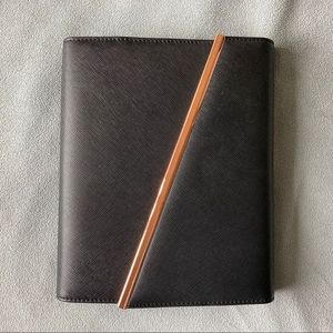 The happiness planner binder